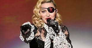 İnstaqram Madonnaya qadağa qoydu