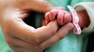 Lerikdə müəllimindən hamilə qalan 15 yaşlı məktəbli ana olub.