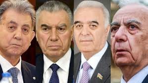 Partiya rəhbərliyində yaşı 70-dən yuxarı olanların SİYAHISI