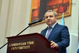 Professor Nəsir Əhmədli universitetə buraxılmadı