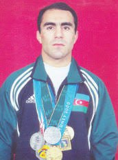 Millimizin baş məşqçisi Namiq Abdullayev oldu