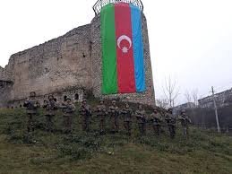 1 dəqiqəlik sükutun hüznlü tarixi – Azərbaycan ildə iki dəfə 1 dəqiqəlik sükuta qərq olurdu, gələn il üç dəfə olacaq