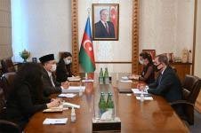 Ceyhun Bayramov İndoneziyanın ölkəmizə yeni təyin olunan səfirini qəbul etdi