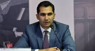 Mənim addımım fondunun rəhbəri də istefa verdi