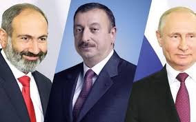 Rusiya prezidenti Vladimir Putin İlham Əliyev və Nikol Paşinyanla görüş öncəsi müşavirə keçirib
