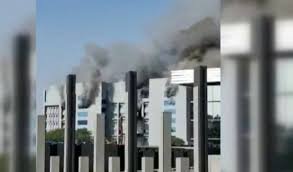 Hindistanın COVID-19 peyvəndi istehsal edilən müəssisəsində yanğın baş verib