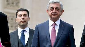 Sarkisyanın kürəkəni: Hakimiyyət xalqa, dünya isə Ermənistana tüpürüb