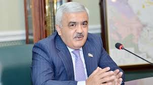 Ya rəhbərlik dəyişəcək, ya da idarəetmə Müşahidə Şurasına keçəcək – Rövnəq Abdullayev erası bitir