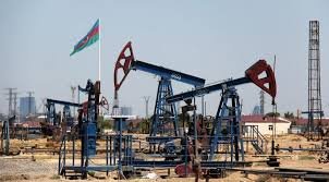 Azərbaycan neftinin qiyməti 61 dolları ötüb