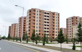 Bu il 3 minə yaxın şəhid ailəsi və müharibə əlili evlə təmin olunacaq