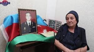 Polad Həşimovun anasına yeni mənzilin açarı təqdim olundu