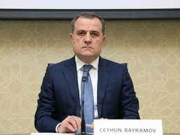 “Azərbaycan hərbi əsirlərin hamısını Ermənistana təhvil verib” - XİN başçısı