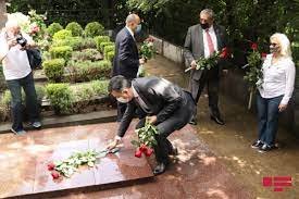 Tbilisidə Fətəli xan Xoyski və Həsən bəy Ağayevin məzarları ziyarət olunub