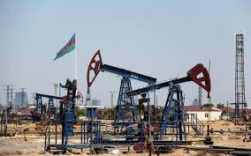 Azərbaycan neftinin qiyməti 75 dolları ötüb
