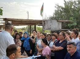 İctimai Şuranın üzvləri məcburi köçkünlərlə görüşüblər