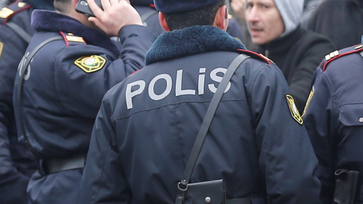 Polis Avropada yaşayan siyasi mühacir Yusif Rəsulovun evində axtarış aparıb