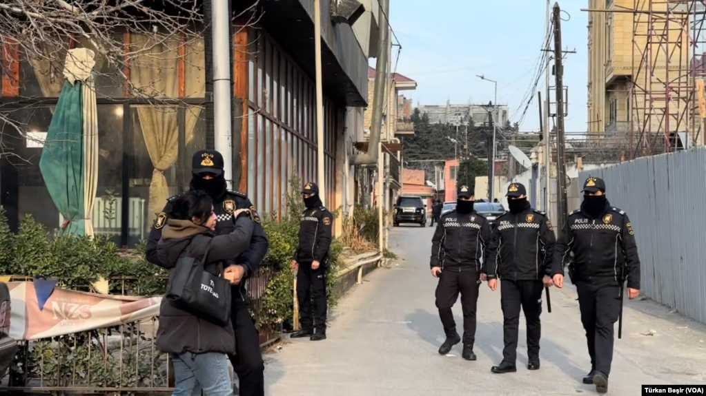HRW: Azərbaycan hökuməti tənqidçilərə qarşı repressiyaları dayandırmayıb