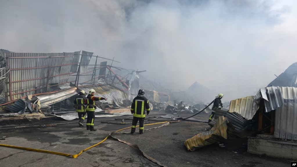 Ukrayna rəsmiləri bildirir ki, Rusiyanın raket hücumu Odesada 4 nəfərin ölümünə səbəb olub