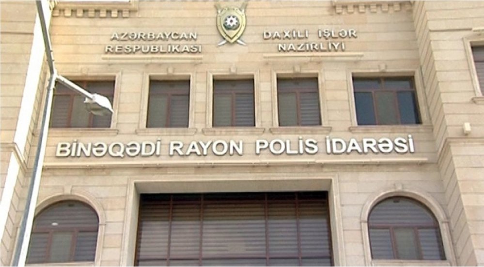 Biləcəridə siyasi fəalın evində axtarış iddiası: Polis atasını bir gün saxlayıb...